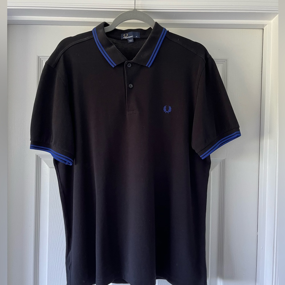 Fred Perry Twin Tipped Polo. XL